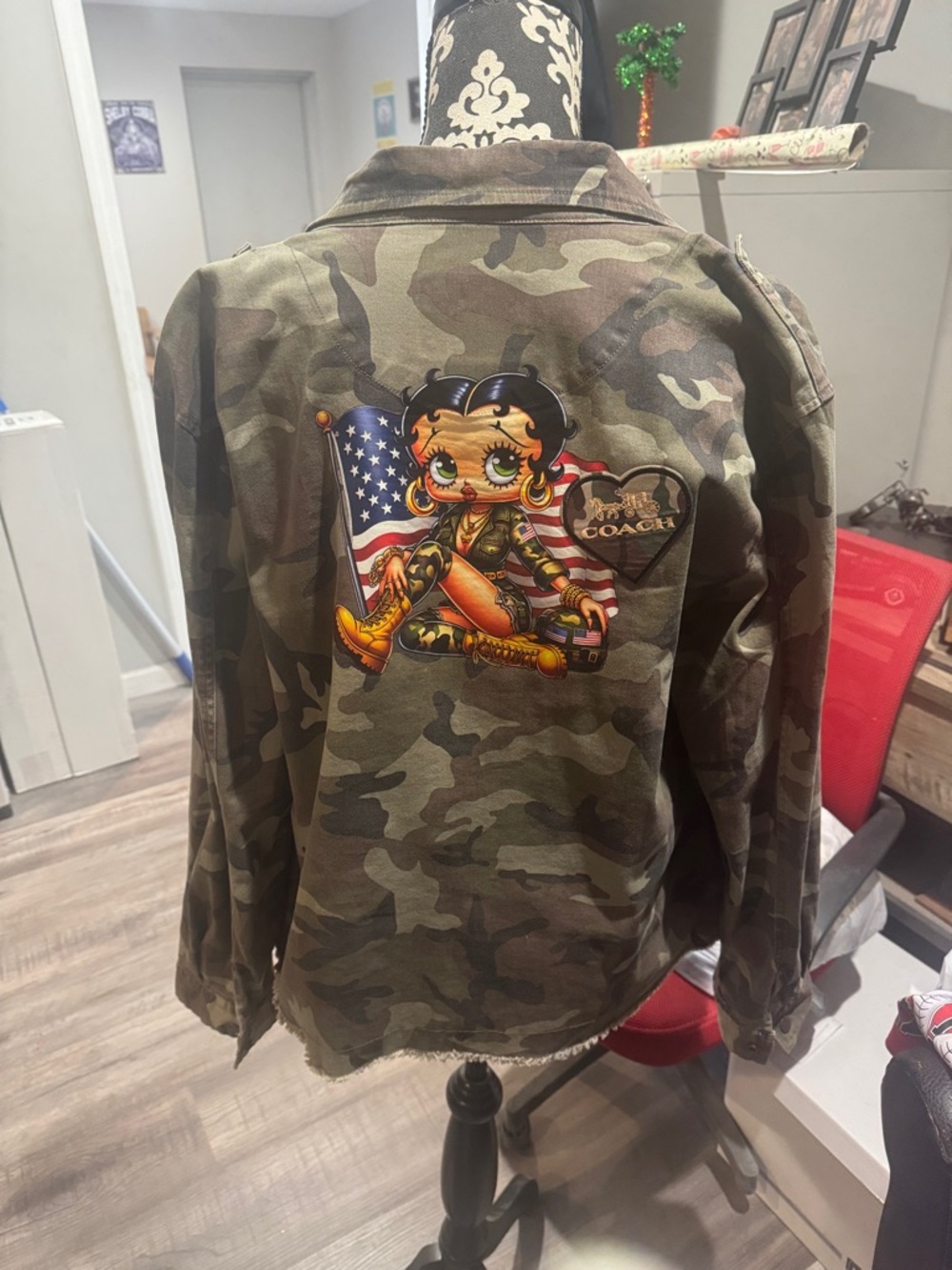 Womens Camo Graphic Long Sleeve jacket with Betty boop- Olive Green - Picture 2 of 3